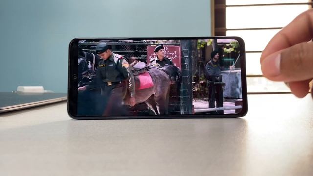 Poco X4 Pro 5G Display and Sound Checks смотреть онлайн