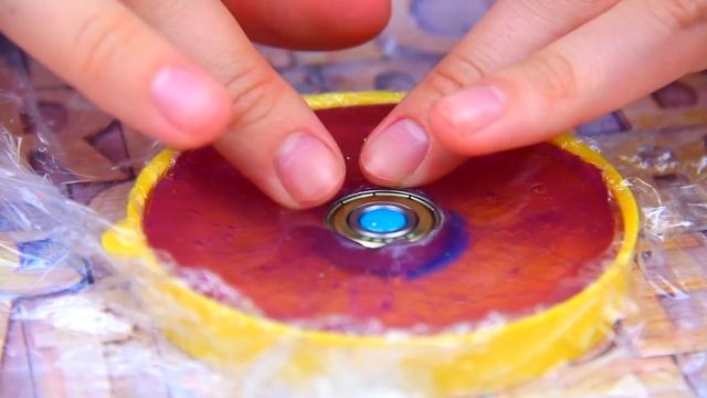DIY СПИННЕР ИЗ ЛИЗУНА Он РАБОТАЕТ КАК СДЕЛАТЬ СЛАЙМ СПИННЕР ЛЕГКО ИГРУШКА АНТИСТРЕСС СВОИМИ РУКАМИ смотреть онлайн