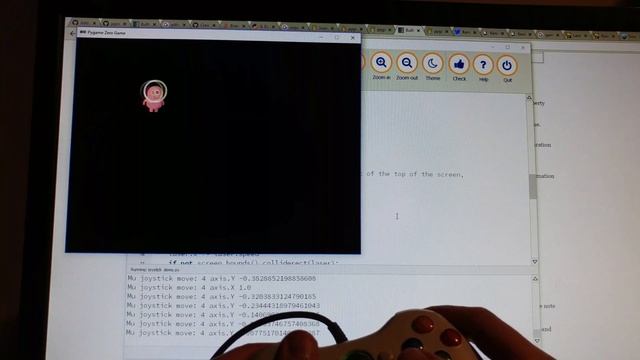 Mu and Pygame Zero demo (with gamepad) смотреть онлайн