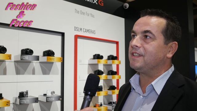 Panasonic zeigt die Lumix DC-GH5 auf der IFA 2017 - UHD / 4k смотреть онлайн
