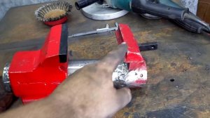 ✅ Сварка Чугуна НОВАЯ ТЕХНОЛОГИЯ. Как заварить тиски. Единственный рабочий способ ?