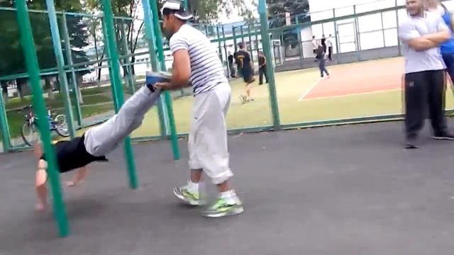 Сергей Жалейко - отжимания! смотреть онлайн