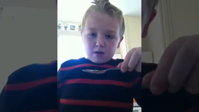 The Cinnamon Challenge!| Flagster 29 смотреть онлайн