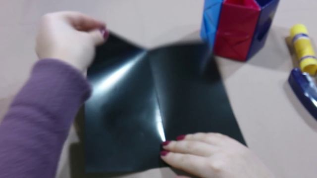 Поделка из бумаги. Делаем сами карандашницу (стаканчик для карандашей и ручек) смотреть онлайн