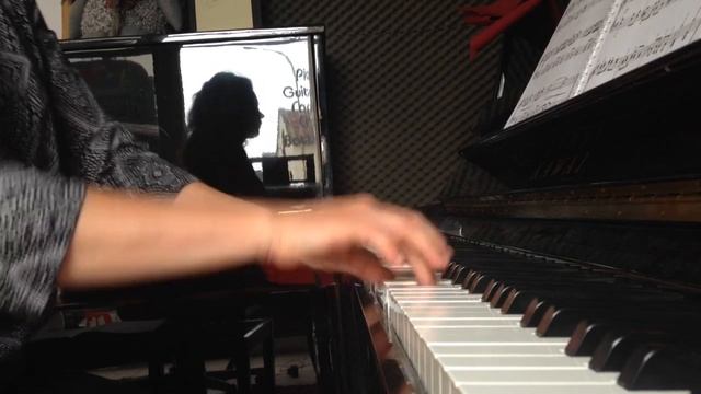 Fiesta - William Gillock / Гиллок - Фиеста / Cours de piano Bois Colombes смотреть онлайн