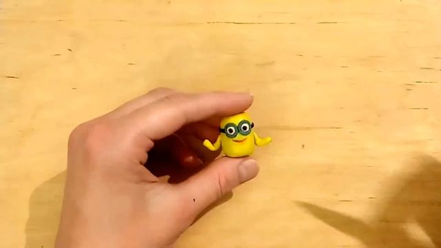 КАК СЛЕПИТЬ МИНЬОНА? ИДЕИ ДЛЯ ЛЕПКИ. смотреть онлайн