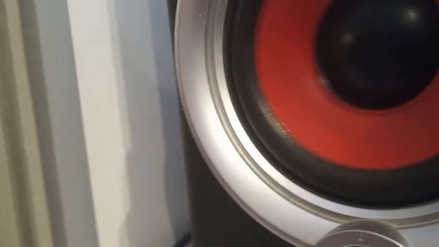 Басс тест колонок смотреть онлайн