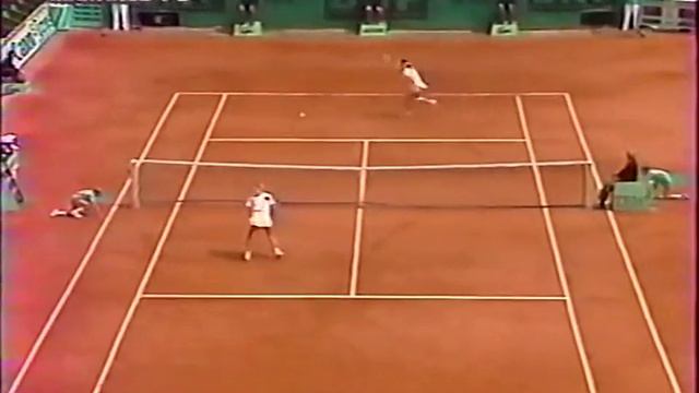 Steffi Graf vs Conchita Martinez 1990 RG QF Highlights смотреть онлайн