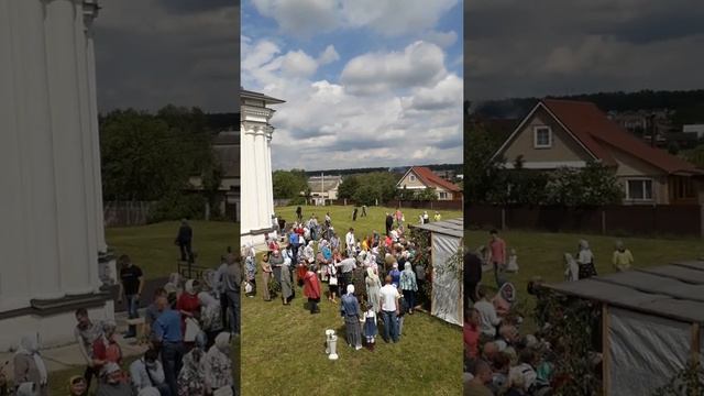 Троица 2020. Колокольный звон. Успенская церковь с. Гжель. смотреть онлайн