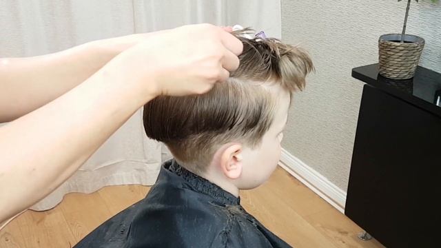 HOME HAIRCUT TUTORIAL |  How To Cut Boys Hair With Clippers
