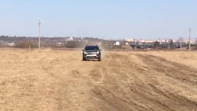 Renault DUSTER смотреть онлайн