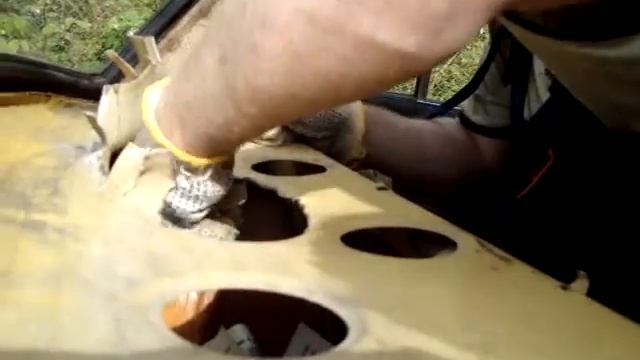 ВАЗ 21011 (ПУМКА) изготовление отверстий под колонки смотреть онлайн