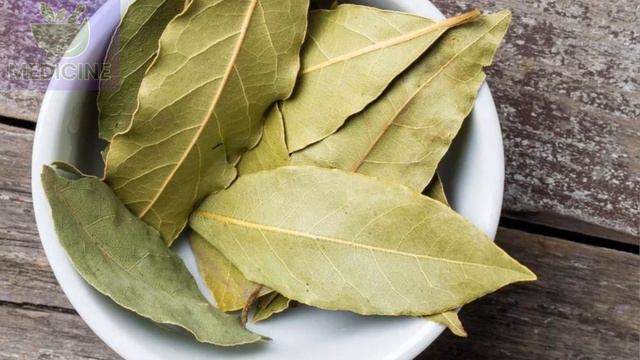 ВОТ ЧТО ТВОРИТ ЛАВРОВЫЙ ЛИСТ! Польза и Вред Лаврового Листа! смотреть онлайн
