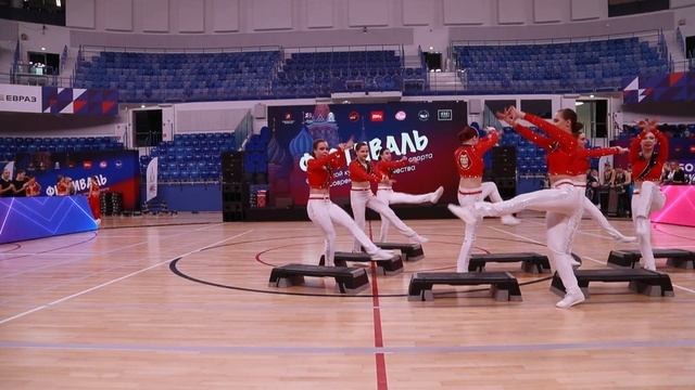 ГЛОРИЯ ДЖУНИОР Обнинск Степ-аэробика. Юниоры, юниорки (14-16л) Отборочный тур смотреть онлайн