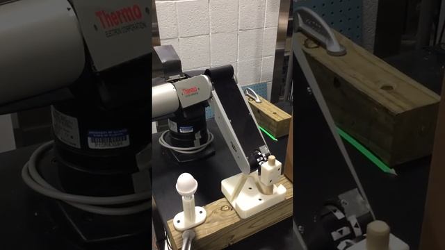 ECE 489 Final Lab Demo смотреть онлайн