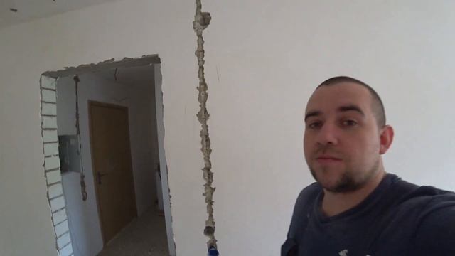 Пока проводили электрику, чуть не затопили соседей смотреть онлайн