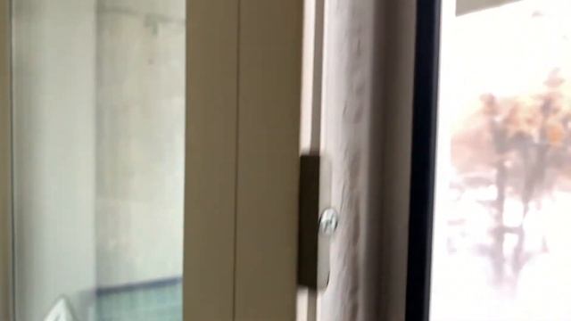 Замена уплотнителя на пластиковой двери. смотреть онлайн