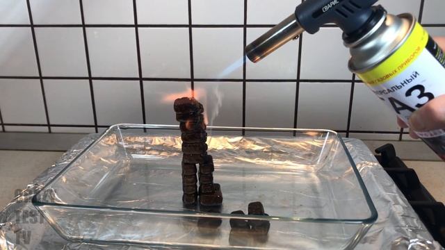 CHOCOLATE VS GAS TORCH смотреть онлайн