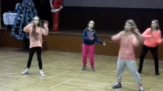 Нафтуся 16-17