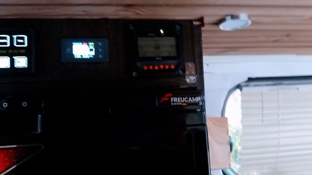 DIY mini van camping car with a toilet review | 1500만원이면 캠핑카를 살수 있다고??? смотреть онлайн