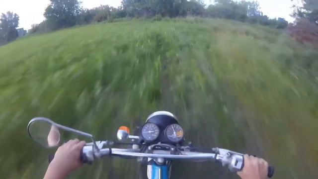 Dirt Bike Adventures- With a 1973 Suzuki RV 125 смотреть онлайн