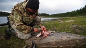 ОДИН В ТАЙГЕ.ИСЧЕЗАЕТ ОЗЕРО. НОЧЕВКА  В ЛЕСУ. РЫБАЛКА НА ЩУКУ.