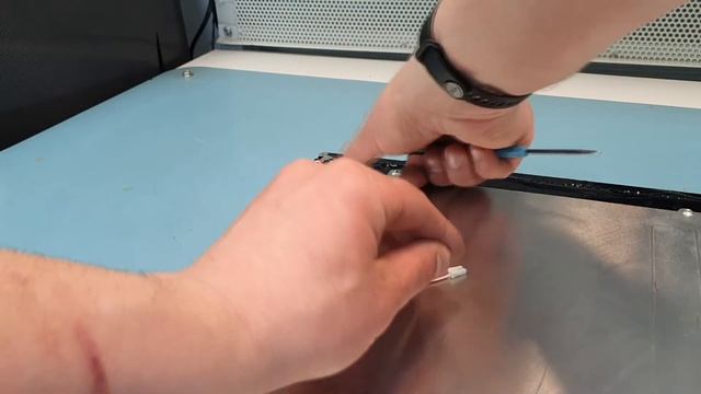 Ремонт подсветки в мониторе Samsung смотреть онлайн