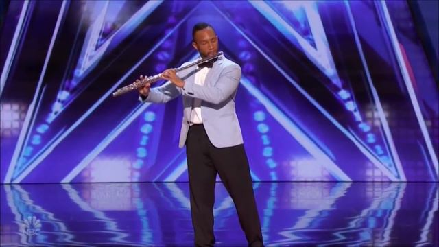 Simon Cowell STORMS OFF After Terry Crews Plays Flute with Stripper Act! смотреть онлайн