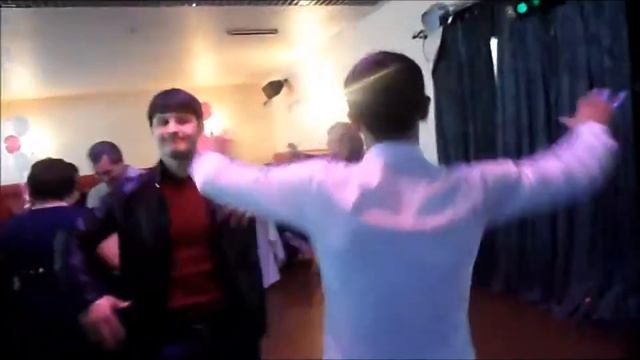 Merdan Kurbanov - Turfa Gullar RMX / Мердан Курба смотреть онлайн