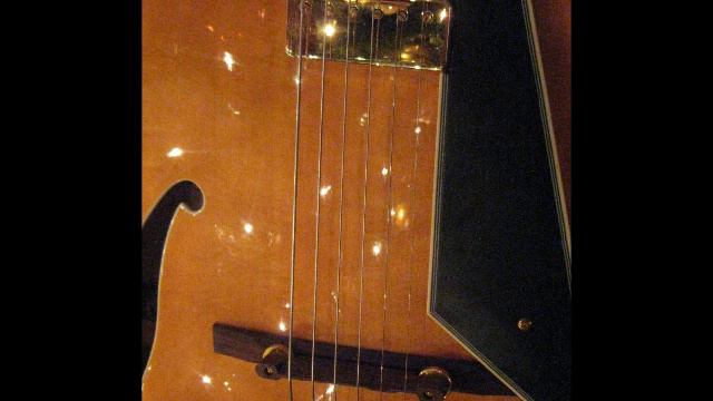 Have Yourself a Merry Little... Solo Jazz Guitar смотреть онлайн