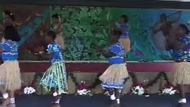 Torres Strait Islander Junior Girls Dancers, Australia смотреть онлайн