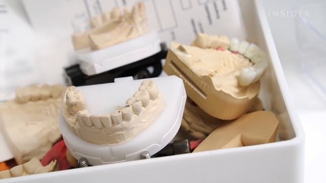 How This Dentist Crafts $80,000 Veneers For Celebrities | Beauty Explorers смотреть онлайн