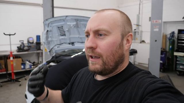RESTORING THE UK’s CHEAPEST MK2 FOCUS RS (PART 13) смотреть онлайн