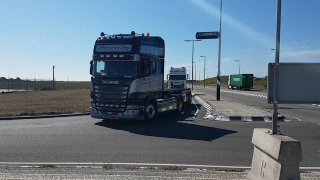 Mick v.d. Berg & Leo Beljaars | 2x Scania смотреть онлайн