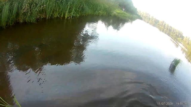 Ловля голавля на кузнечика корабликом часть 1 смотреть онлайн