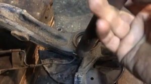 КАК ЗАМЕНИТЬ ПЕРЕДНИЙ СТУПИЧНЫЙ ПОДШИПНИК  МАЗДА 6