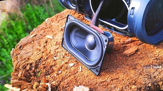 JBL CHARGE ESSENTIAL 2 BASS TEST - MASSIVE FLEX ON FREE AIR + MONO MODE ? смотреть онлайн