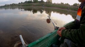 КАК поймать крупного ЯЗЯ .РЫБАЛКА на КОЛЬЦО с лодки .На Вятке в ночь,район п.Гирсово.