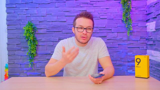 UN SMARTPHONE 5G À MOINS DE 400€ ! (Realme 9 Pro Plus)