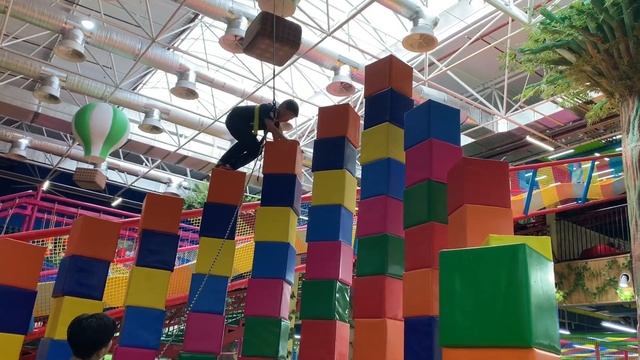 Jungle Park Almaty. смотреть онлайн