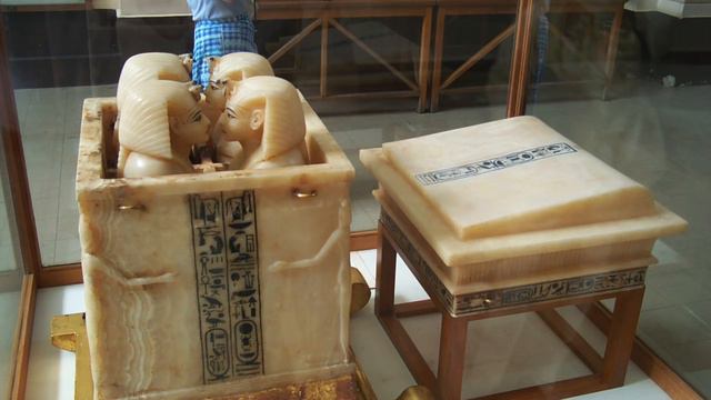 NEW THEORY: Two Queens of Egypt Before Tutankhamun? | Ancient Architects смотреть онлайн
