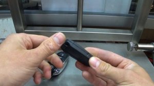 Как достать ключ с автомобильного брелка / Секрет автомобильного брелка, о котором вы не слышали!