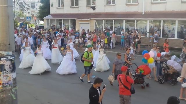День города Холмск, шествие по улице Советской, часть 7 смотреть онлайн