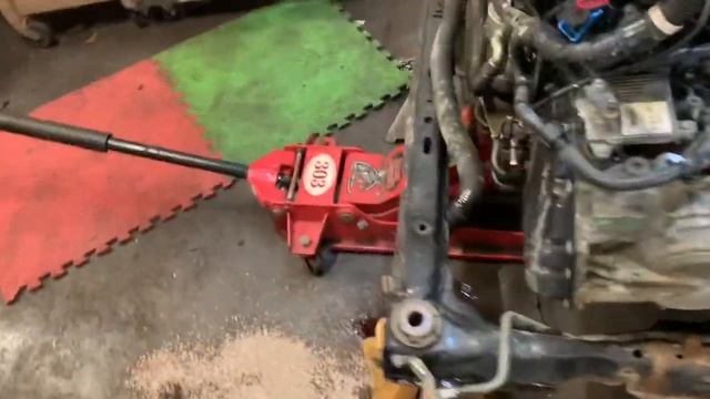 Mazda CX 7 Transmission engine removal overview procedure смотреть онлайн
