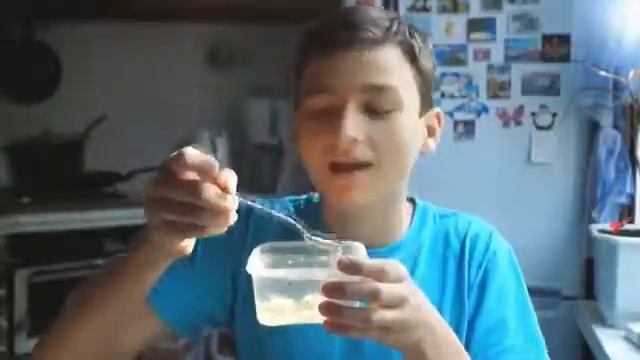 Когда тебя попросили снять рекламу супа магии