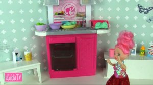 Обед на 500 Человек! Сабрина Работает в Школьной Столовой Мультики Куклы Барби IkuklaTV