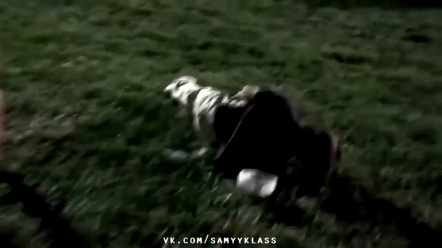 Удар по яйцам смотреть онлайн