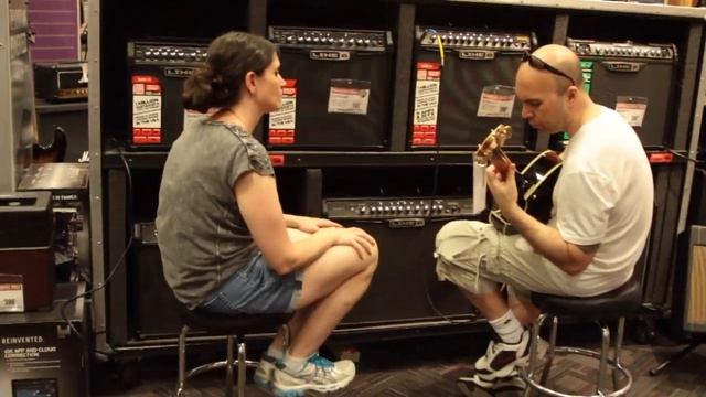 New York - гитарный магазин Guitar Center смотреть онлайн
