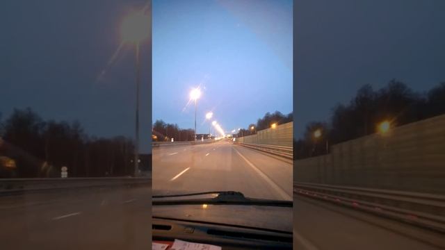 "Не люблю людей, которые снимают вертикально" смотреть онлайн