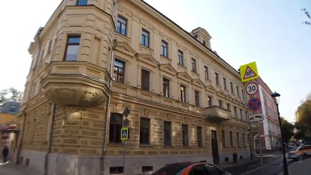 ⁴ᴷ⁶⁰ Walking Moscow Center - Chistye Prudy, Myasnitskaya Ulitsa, Malyy Khariton'yevskiy Pereulok смотреть онлайн